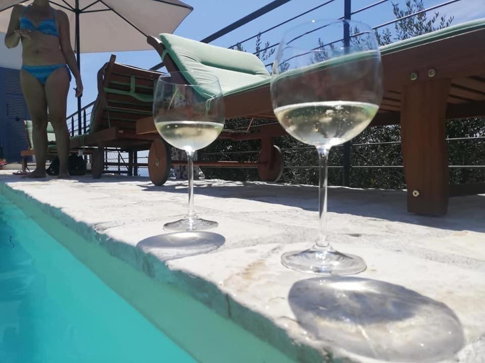 Il Sole Di Poggi Bed & Breakfast Imperia Dış mekan fotoğraf