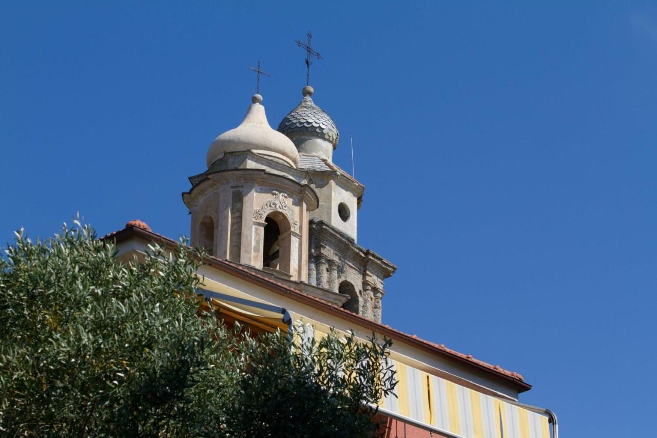 Il Sole Di Poggi Bed & Breakfast Imperia Dış mekan fotoğraf